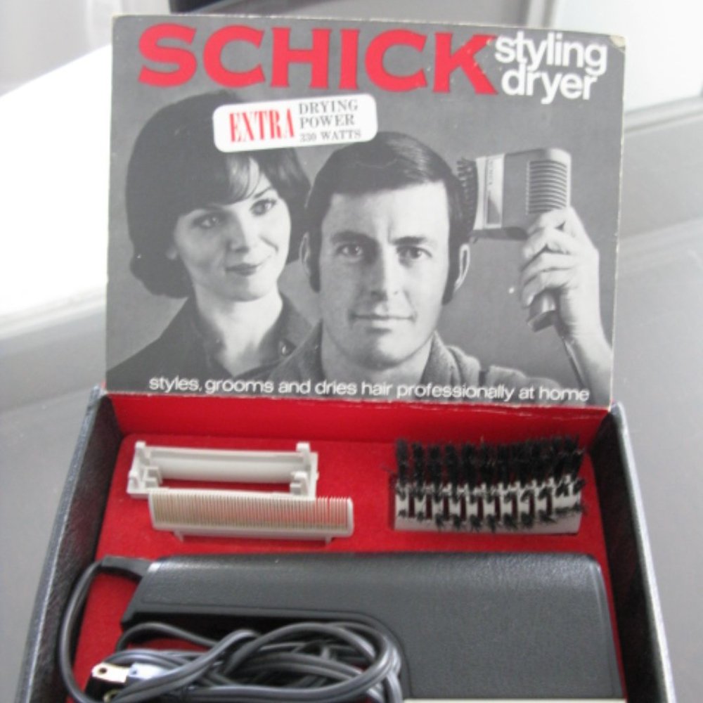 Vintage Schick Styling Hair Dryer with accessories